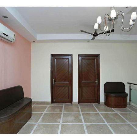 Hotel Inn Noida Exterior photo
