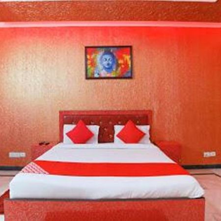Hotel Inn Noida Exterior photo