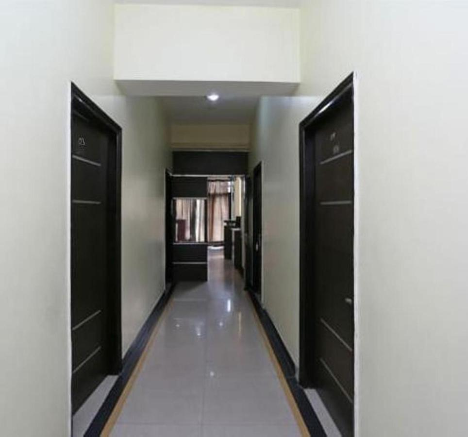 Hotel Inn Noida Exterior photo
