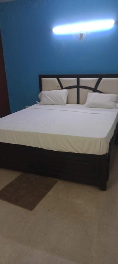 Hotel Inn Noida Exterior photo
